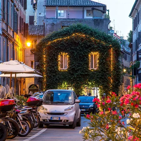 فندق مبيت وإفطار Aenea