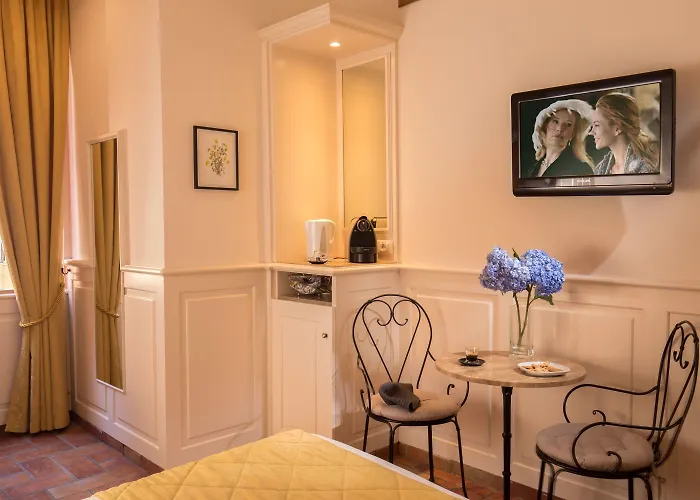 B&B Aenea 4*