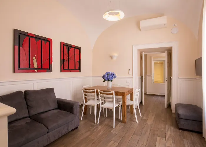فندق مبيت وإفطار Aenea 4*